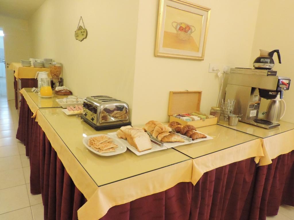 Hotel Galicia Трелью Екстер'єр фото